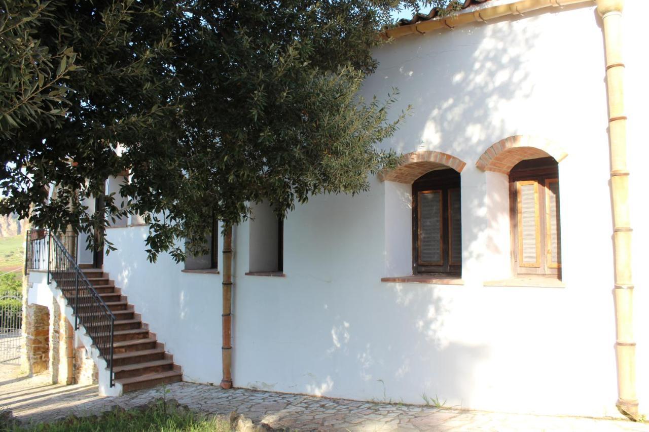 Ponte Calatrasi Agriturismo Roccamena Exteriér fotografie