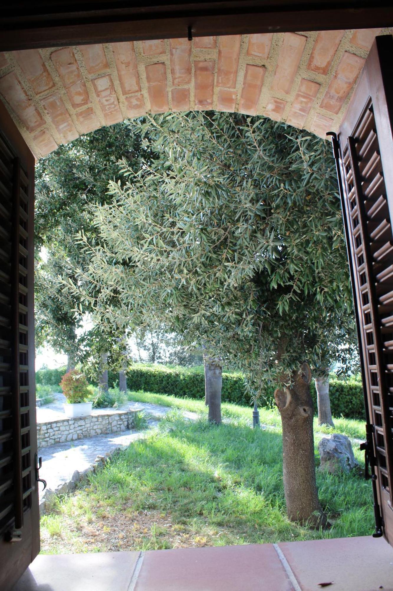 Ponte Calatrasi Agriturismo Roccamena Exteriér fotografie